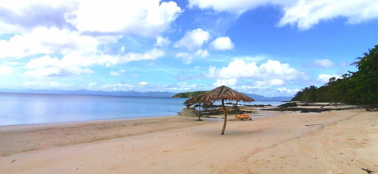 Lonos Circle Private Garden Bed & Breakfast Romblon Bagian luar foto