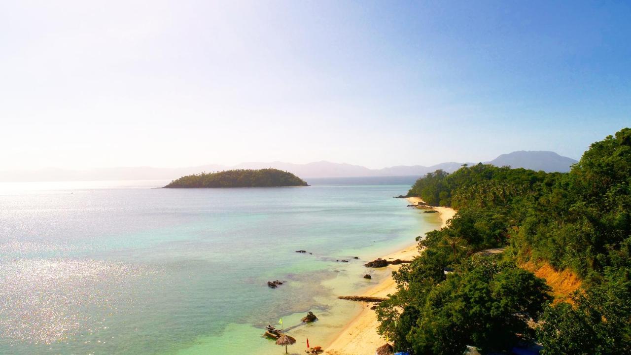 Lonos Circle Private Garden Bed & Breakfast Romblon Bagian luar foto